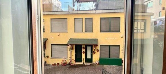 Studio à Milan, Italy No. 244767 5