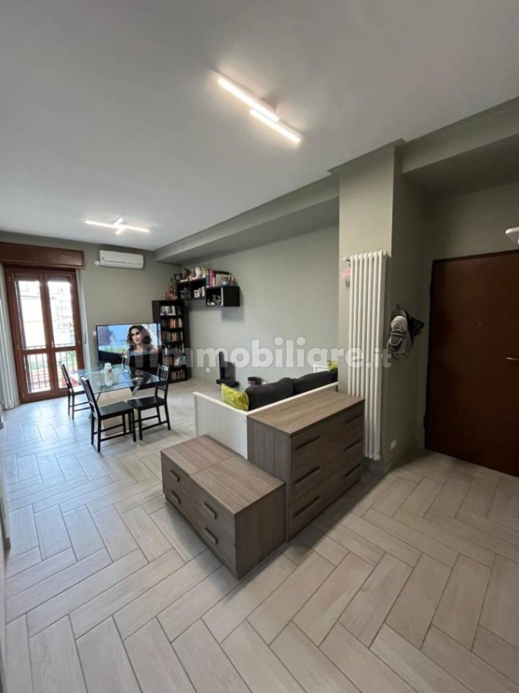 Apartamento de 2 dormitorios en Turin, Italy No. 313225