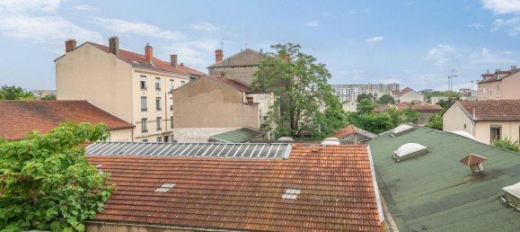 1 bedroom Apartment in Villeurbanne, France No. 285244 6