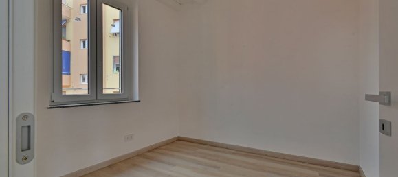 Duplex de 5 divisões em Varazze, Italy N.º 219015 27