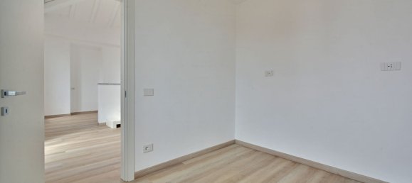 Duplex de 5 divisões em Varazze, Italy N.º 219015 23
