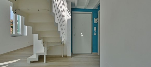 Duplex de 5 divisões em Varazze, Italy N.º 219015 4