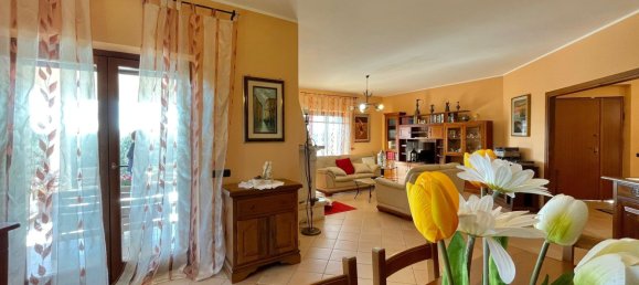 5 bedrooms Villa in Isola del Liri, Italy No. 57805 10