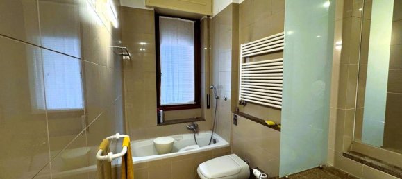 3 rooms Apartment in Milan, Italy No. 269892 36