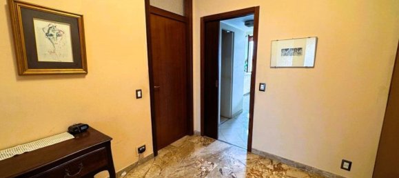 3 rooms Apartment in Milan, Italy No. 269892 3