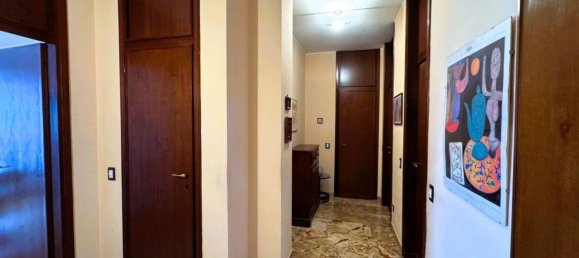 3 rooms Apartment in Milan, Italy No. 269892 25