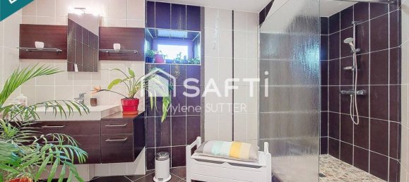 4 bedrooms Townhouse in Laloeuf, France No. 44377 6