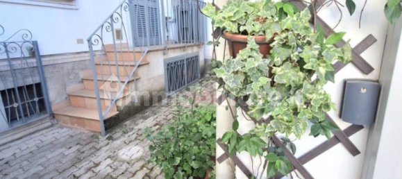 1 bedroom Apartment in Milan, Italy No. 286427 18