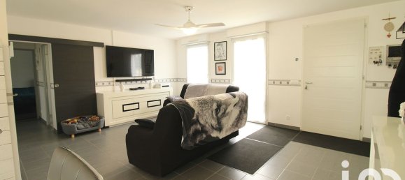 Casa de 3 dormitorios en Montmartin, France No. 229420 3