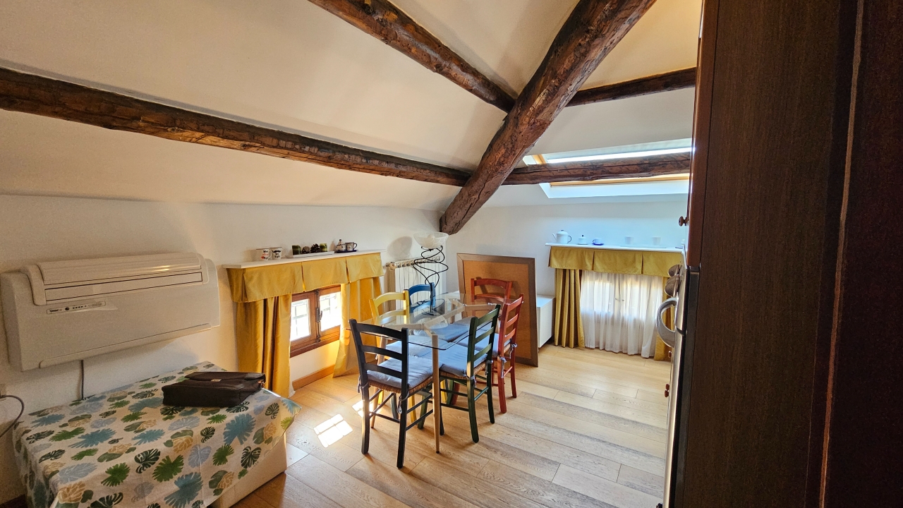 5-Zimmer Wohnung in Venice, Italy, Nr. 13749