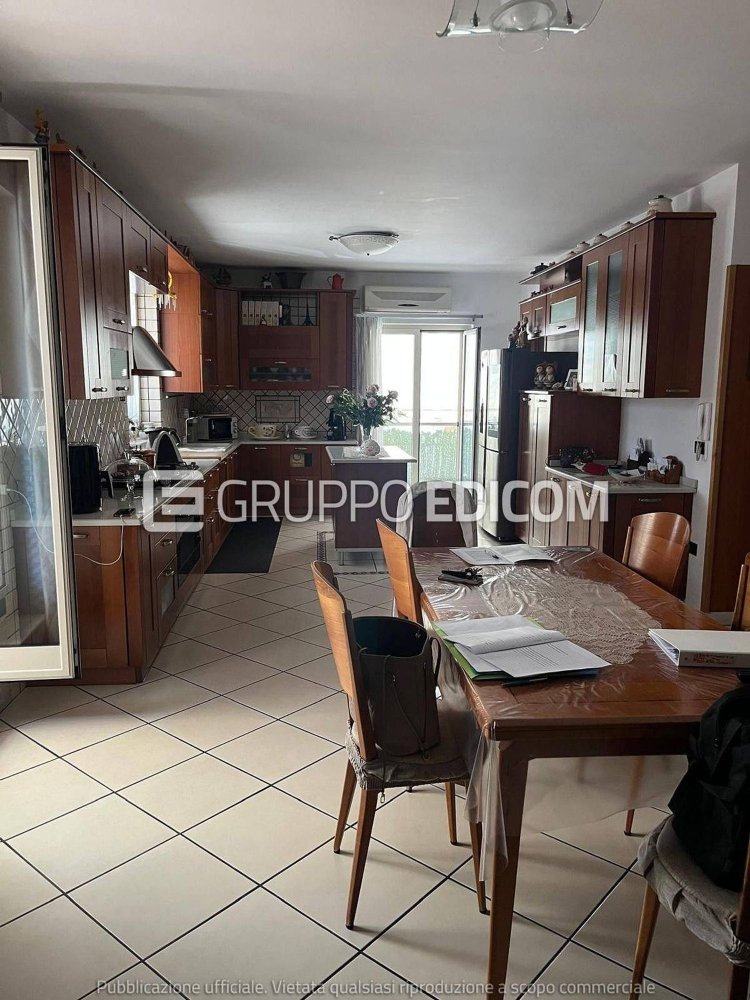 10-Zimmer Wohnung in Scafati, Italy, Nr. 182057