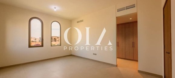 Villa T2 em Abu Dhabi, UAE N.º 20562 11
