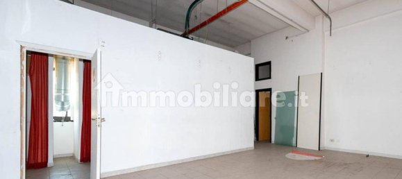  عقار تجاري في Casalnuovo di Napoli, Italy 233متر مربع رقم 328549 3