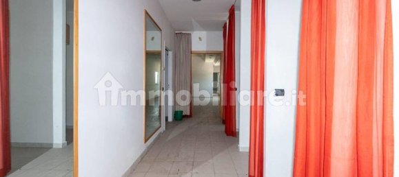  عقار تجاري في Casalnuovo di Napoli, Italy 233متر مربع رقم 328549 12