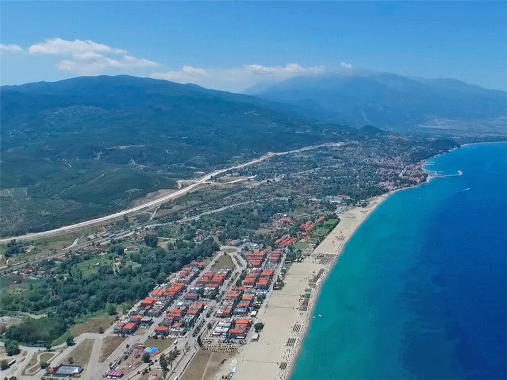 992m² Hotel in Pieria, Greece No. 4930