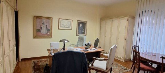 195m² Office in Turin, Italy No. 322466 10