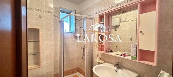 6 rooms House in Vernole, Italy No. 237693 14