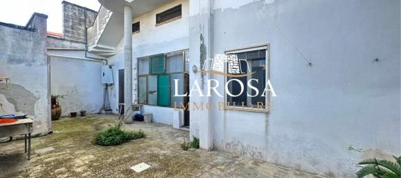 6 rooms House in Vernole, Italy No. 237693 34