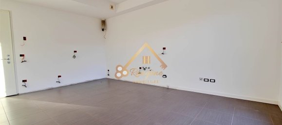 3 bedrooms Apartment in Castelnuovo Rangone, Italy No. 314594 4