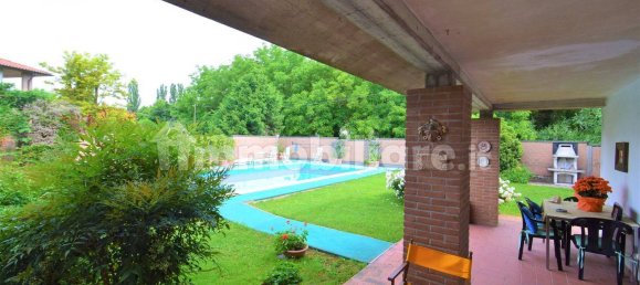 3 غرف نوم فيلا في Roccabianca, Italy رقم 177174 12