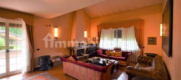 3 غرف نوم فيلا في Roccabianca, Italy رقم 177174 6