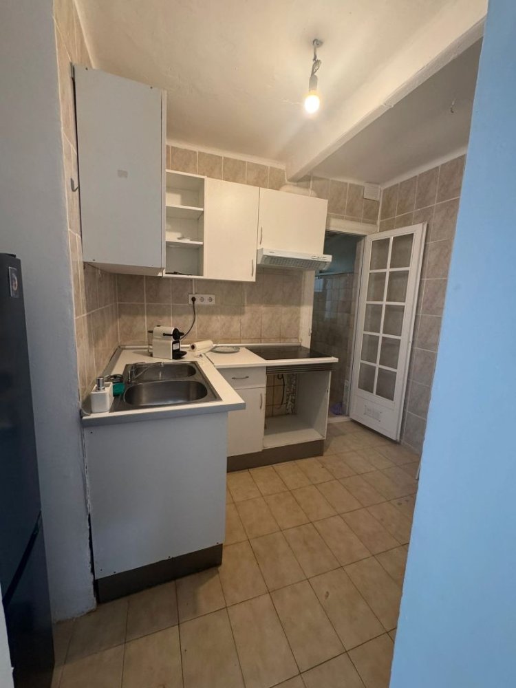 Квартира с 3 спальнями в Сан Бой де Льобрегат, Испания № 173381