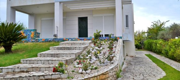 3 bedrooms Commercial property in Achaea, Greece No. 6957 2