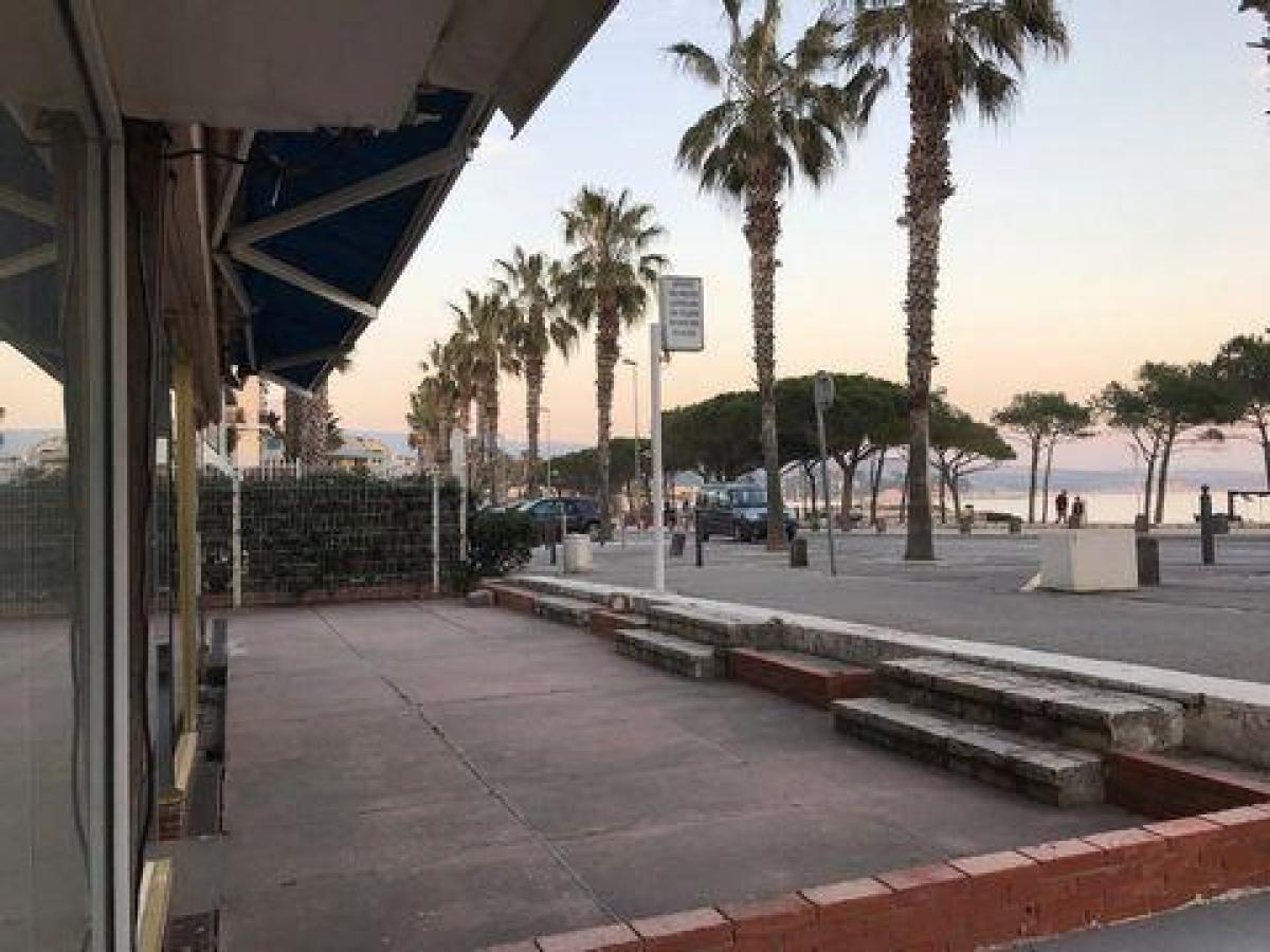 Офис 77м² в Ла Сьота, Франция № 17634