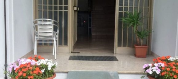 Gewerbliche Immobilie in Pordenone, Italy 190m², Nr. 314503 7