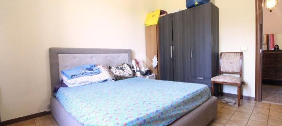 4 rooms Apartment in Modena, Italy No. 286319 9
