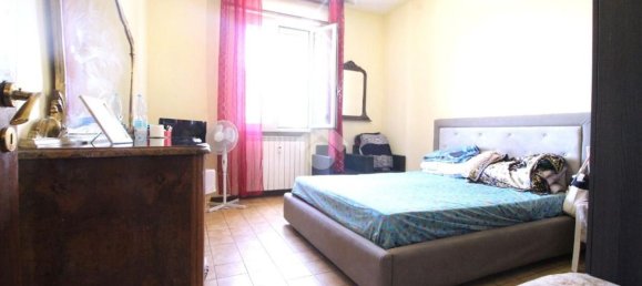 4 rooms Apartment in Modena, Italy No. 286319 10