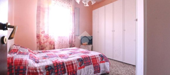 4 rooms Apartment in Modena, Italy No. 286319 6