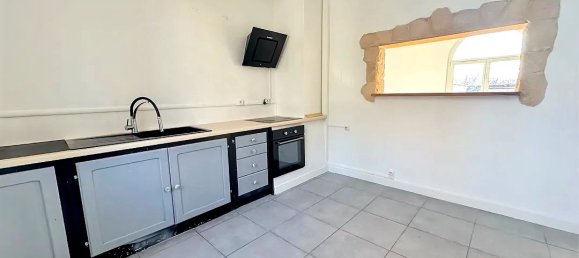 3 bedrooms Villa in Sorgues, France No. 191512 9