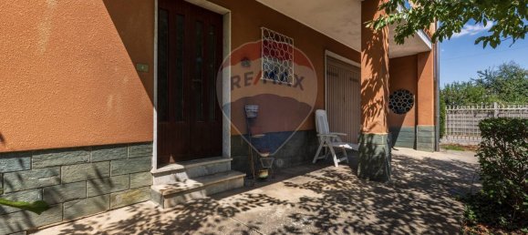 Villa de 4 habitaciónes en Cairate, Italy No. 310610 4