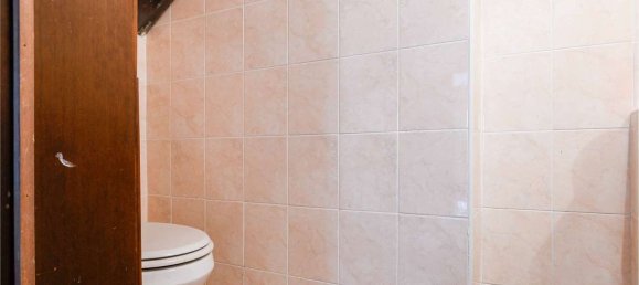 Квартира с 4 комнатами в Барбата, Италия № 78816 12