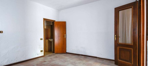 Квартира с 4 комнатами в Барбата, Италия № 78816 13