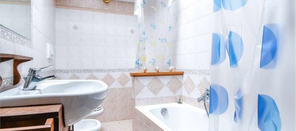 Квартира с 4 комнатами в Барбата, Италия № 78816 32