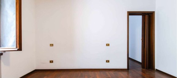 Квартира с 4 комнатами в Барбата, Италия № 78816 38