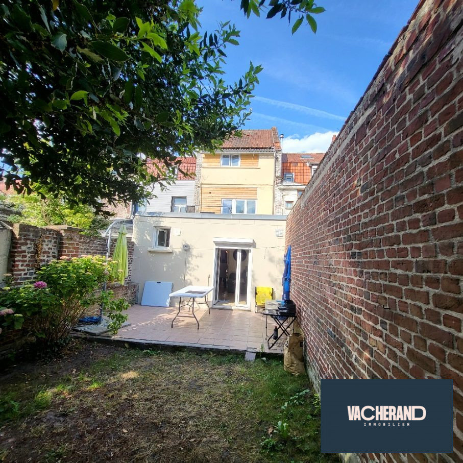 1-Zimmer Gebäude in Faches-Thumesnil, France, Nr. 74555