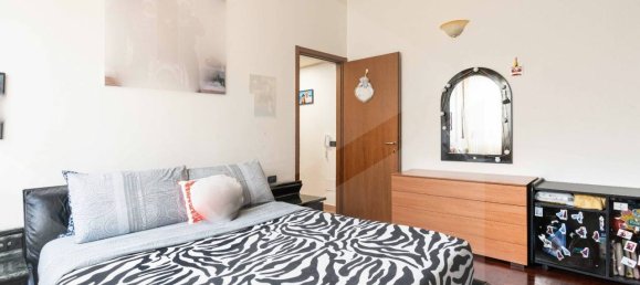 Apartamento de 3 habitaciónes en Mariano Comense, Italy No. 20490 27