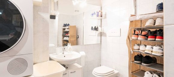 Apartamento de 3 habitaciónes en Mariano Comense, Italy No. 20490 14