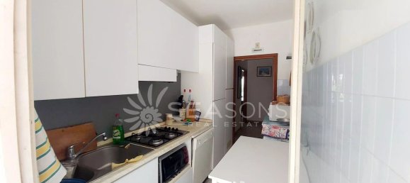 5 rooms Apartment in Jesolo, Italy No. 61342 7