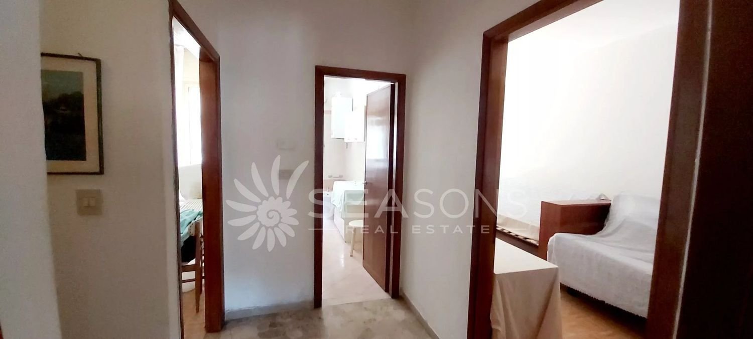 5 rooms Apartment in Jesolo, Italy No. 61342