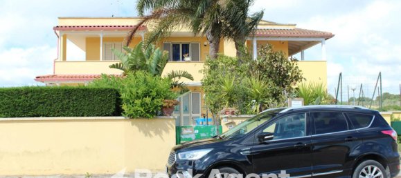 Villa de 4 dormitorios en Melendugno, Italy No. 319274 4