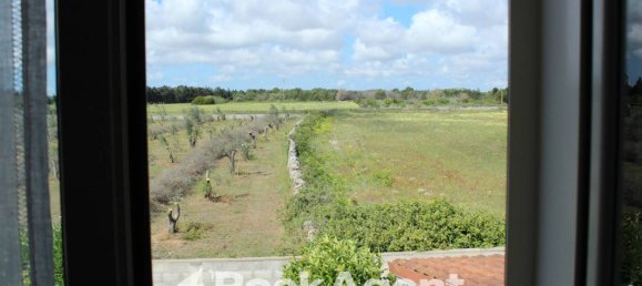 Villa de 4 dormitorios en Melendugno, Italy No. 319274 16