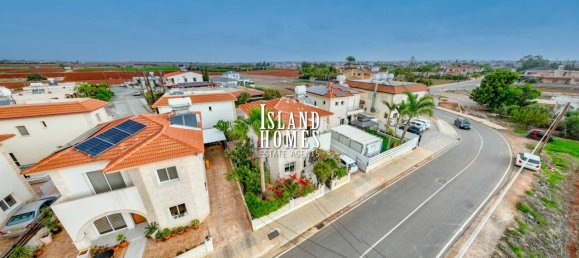 3 Schlafzimmer Haus in Liopetri, Cyprus, Nr. 24069 4