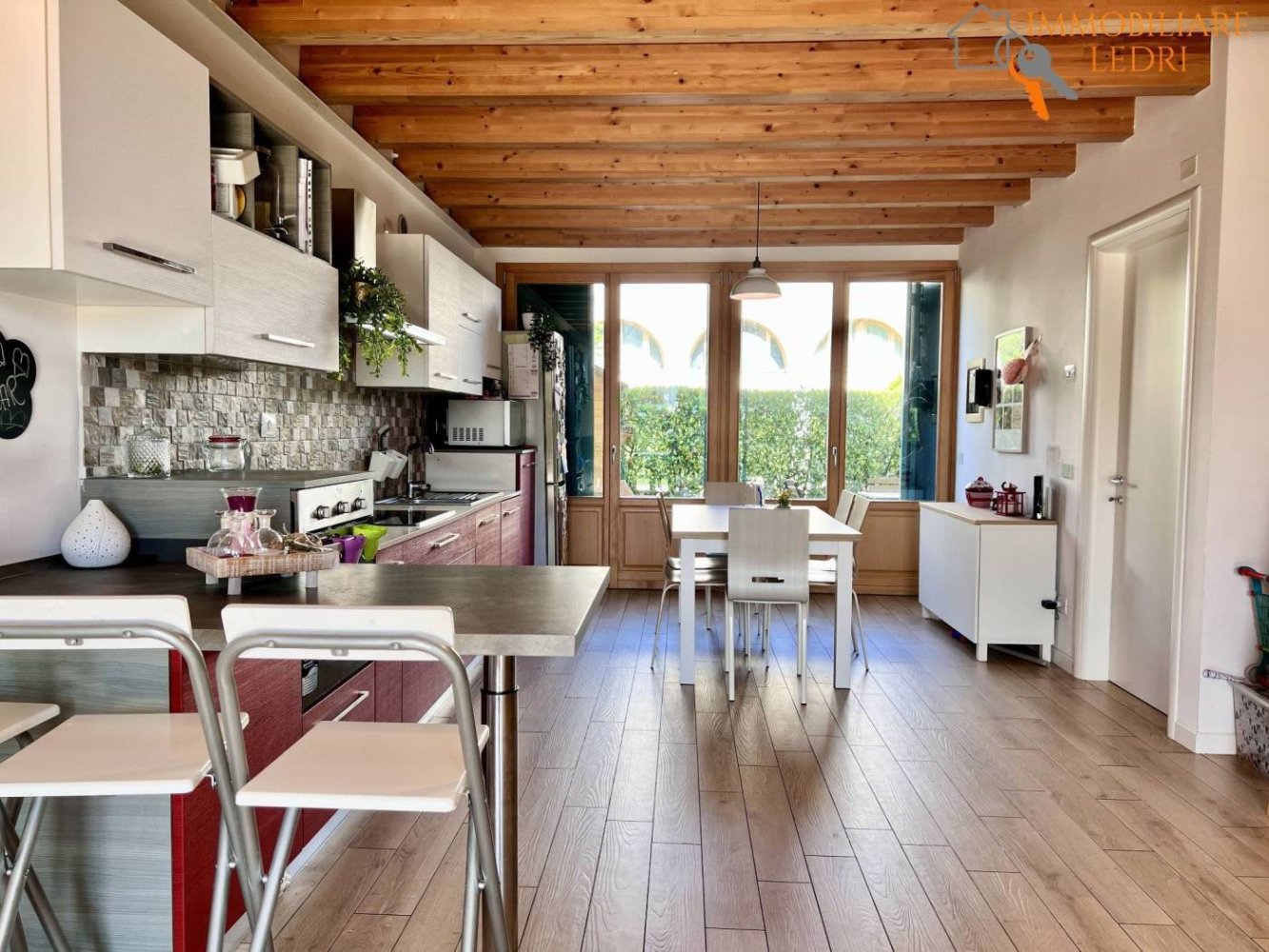 4 Schlafzimmer Villa in Bussolengo, Italy, Nr. 363965