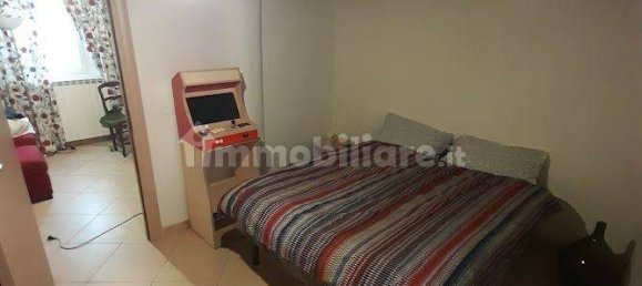 2 Schlafzimmer Wohnung in Modena, Italy, Nr. 275732 10