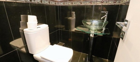 5 bedrooms Villa in Coral Bay, Cyprus No. 23171 9