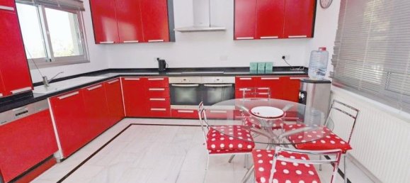 5 bedrooms Villa in Coral Bay, Cyprus No. 23171 7